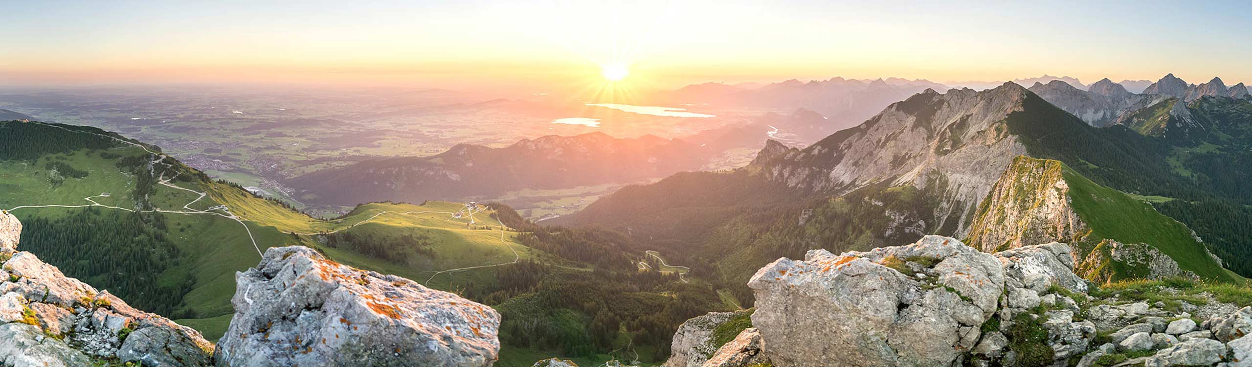 Panoramablick über den Aggenstein im Allgäu